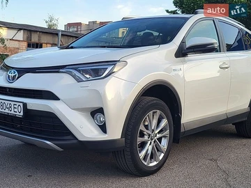 Авто Toyota Rav4 2017 № 8821305