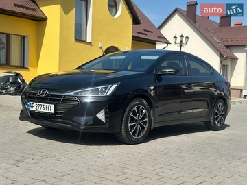 Авто Hyundai Elantra 2019 № 8821389