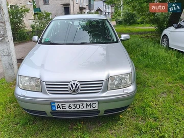 Авто Volkswagen Bora 2002 № 8821424