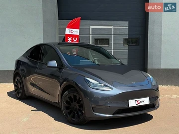 Авто Tesla Model Y 2022 № 8821445