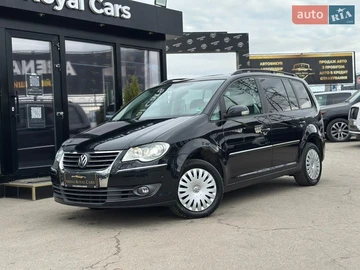 Авто Volkswagen Touran 2008 № 8821503