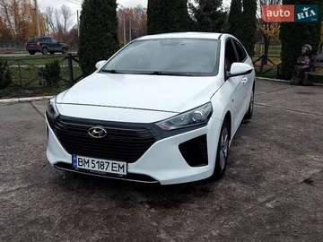 Авто Hyundai Ioniq 2018 № 8821727