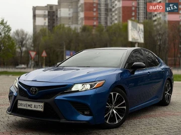 Авто Toyota Camry 2017 № 8821733