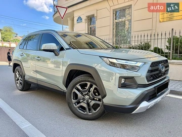 Авто Toyota Rav4 2023 № 8821751
