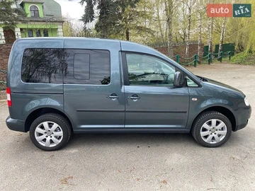 Авто Volkswagen Caddy 2009 № 8821965