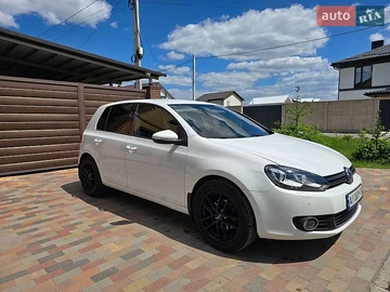 Авто Volkswagen Golf 2012 № 8822045