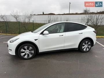 Авто Tesla Model Y 2022 № 8822207