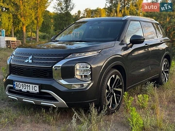 Авто Mitsubishi Outlander 2024 № 8822212