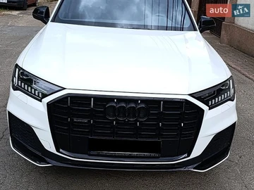 Авто Audi Q7 2023 № 8822218