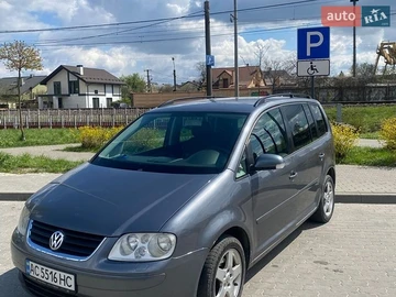 Авто Volkswagen Touran 2004 № 8822303