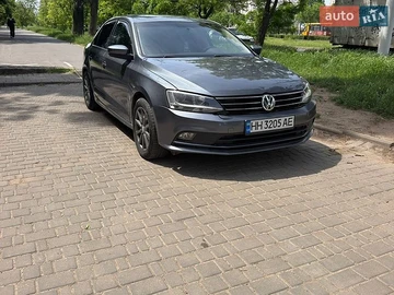 Авто Volkswagen Jetta 2015 № 8822450
