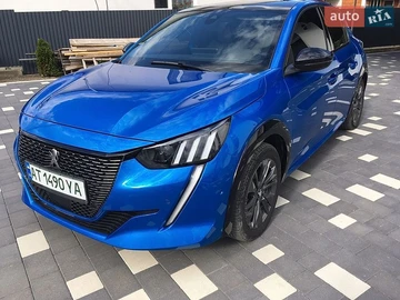Авто Peugeot 208 2021 № 8822471