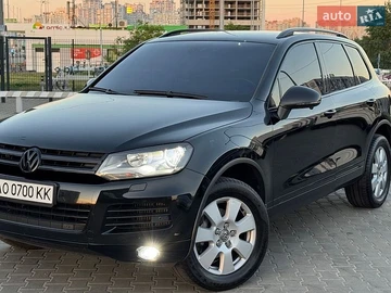 Авто Volkswagen Touareg 2012 № 8822474