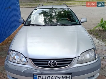 Авто Toyota Avensis 2001 № 8822788
