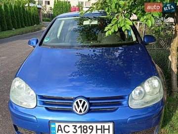 Авто Volkswagen Golf 2004 № 8822789