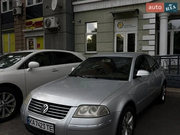 Авто Volkswagen Passat 2004 № 8822850