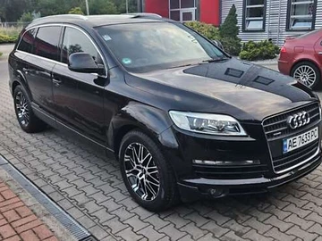 Авто Audi Q7 2006 № 8823001