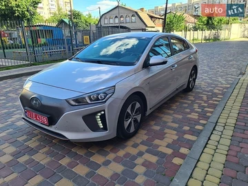 Авто Hyundai Ioniq 2017 № 8823070