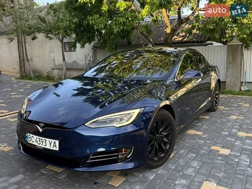 Авто Tesla Model S 2017 № 8823109