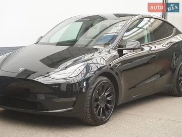 Авто Tesla Model Y 2023 № 8823122