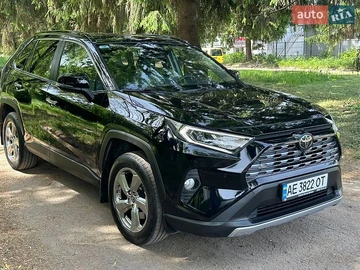Авто Toyota Rav4 2020 № 8823130