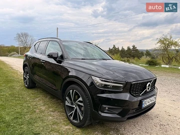 Авто Volvo Xc40 2019 № 8823135