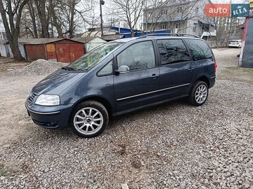 Авто Volkswagen Sharan 2004 № 8823239