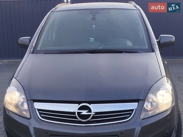 Авто Opel Zafira 2011 № 8823410