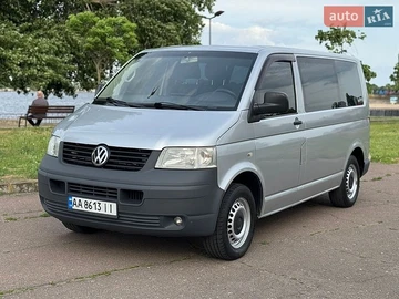Авто Volkswagen Transporter 2008 № 8823427