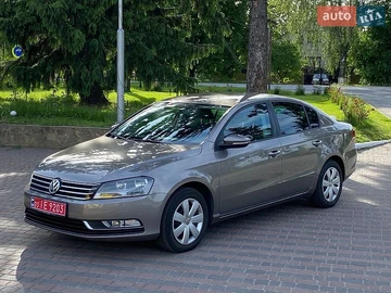 Авто Volkswagen Passat 2012 № 8823435