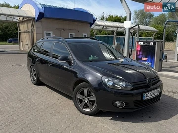 Авто Volkswagen Golf 2010 № 8823436
