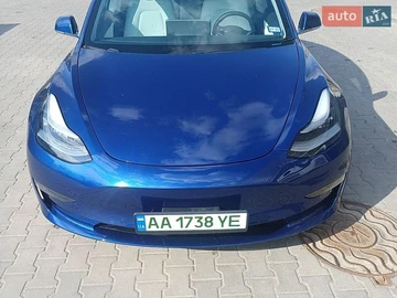 Авто Tesla Model 3 2020 № 8823715