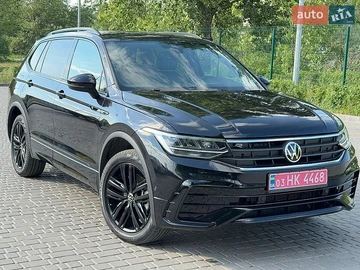 Авто Volkswagen Tiguan 2021 № 8823794