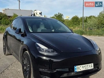 Авто Tesla Model Y 2020 № 8823799