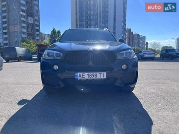 Авто BMW X5 2017 № 8823897