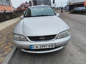 Авто Opel Vectra 2000 № 8824006