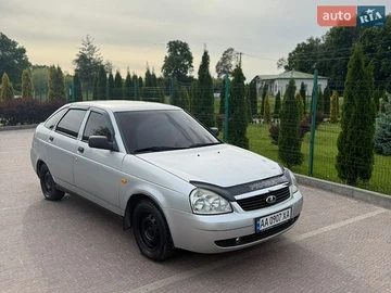 Авто ВАЗ 2172 Priora 2008 № 8824015