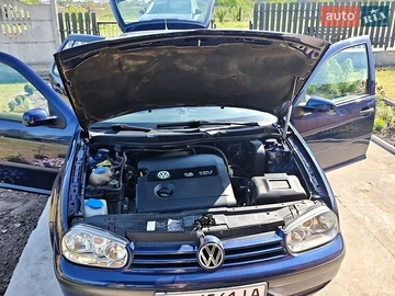 Авто Volkswagen Golf 2001 № 8824107