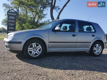 Авто Volkswagen Golf 2001 № 8824115
