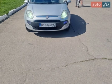 Авто Fiat Punto 2011 № 8824130