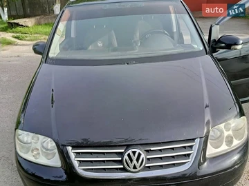Авто Volkswagen Touran 2004 № 8824251