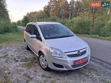 Авто Opel Zafira 2009 № 8824255
