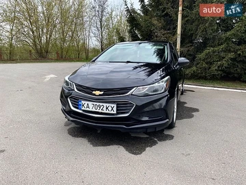 Авто Chevrolet Cruze 2017 № 8824478