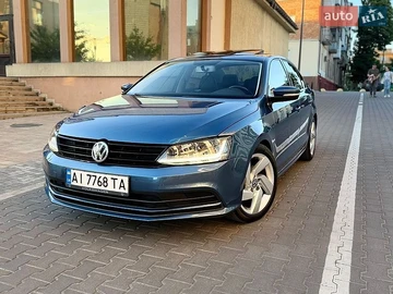 Авто Volkswagen Jetta 2017 № 8824496