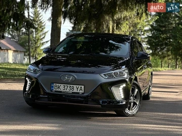 Авто Hyundai Ioniq 2018 № 8824503