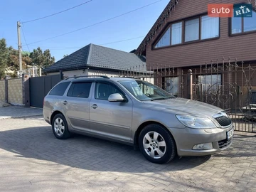 Авто Skoda Octavia 2010 № 8824650