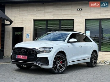 Авто Audi Q8 2022 № 8824865