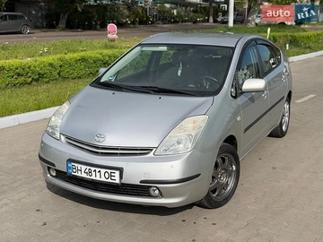 Авто Toyota Prius 2005 № 8825043