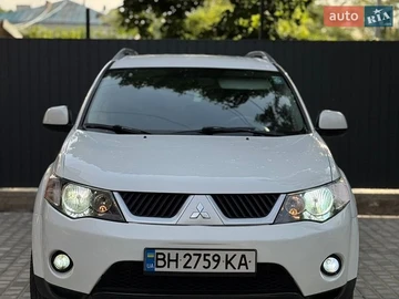 Авто Mitsubishi Outlander Xl 2008 № 8825295