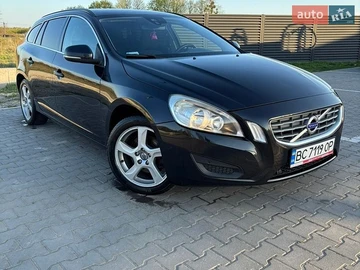Авто Volvo V60 2011 № 8825297